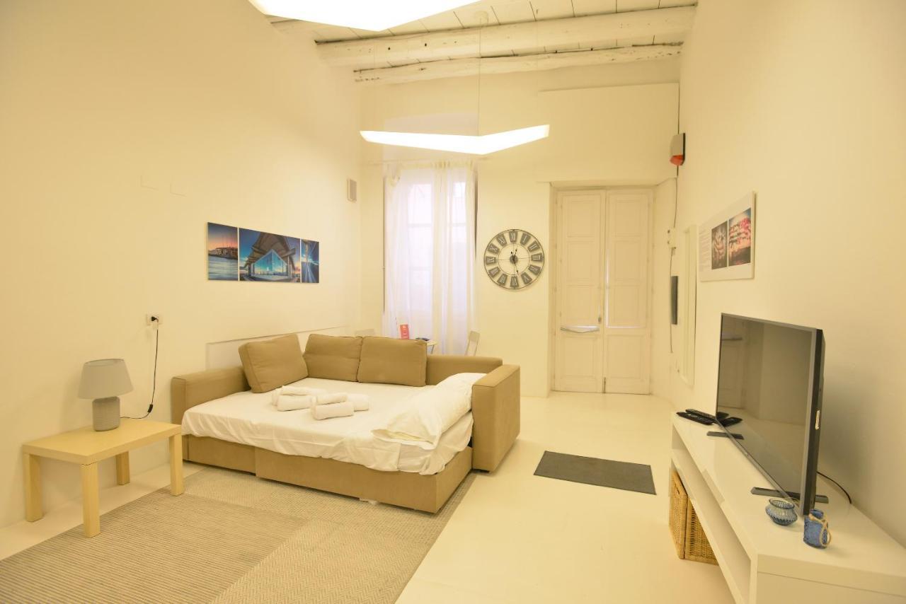 Izzhome Loft 84 Cagliari Luaran gambar